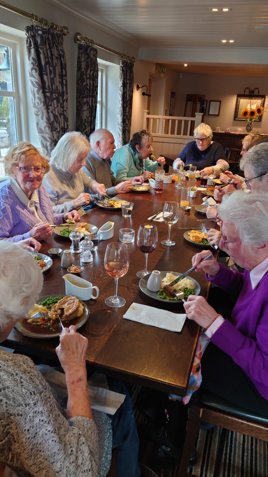 Picture of Community Transport members at pub lunch